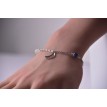 Bracelet Bleu Nuitée en argent 925 avec perles bleues et blanches et pendentif lune scintillante Bracelet Bleu Nuitée en argent 925 avec perles bleues et blanches et pendentif lune scintillante