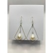 Perle de Sagesse – Boucles d’oreilles pendantes en argent 925 au design triangulaire 