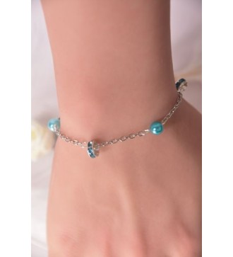 Bracelet argenté en acier avec perles bleu strass élégantes