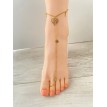 Romantique – Bijou de pied avec pendentif cœur et strass scintillants pour un style chic et estival 