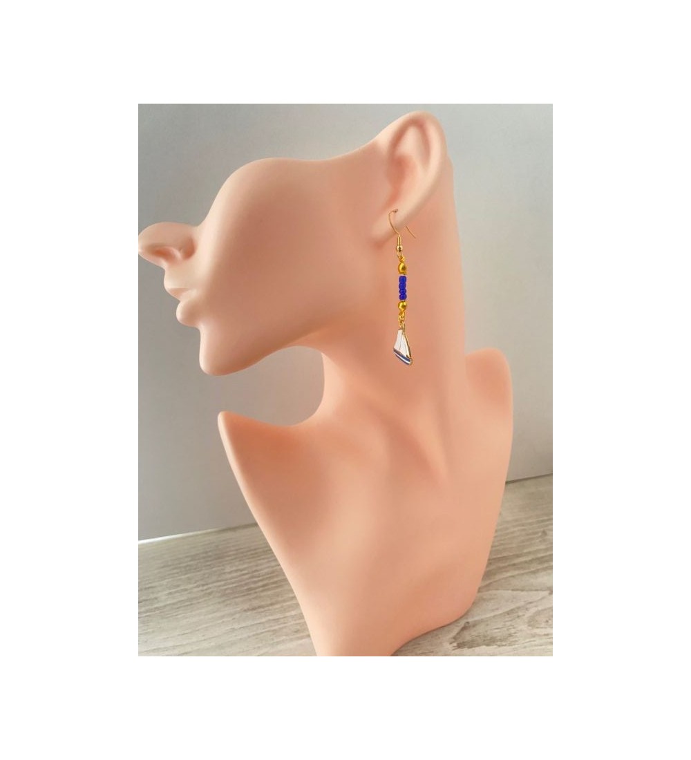 Boucles d'oreilles voilier perles bleues plaqué or 24K