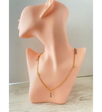 Collier or 24K avec pendentif phare et breloques strass
