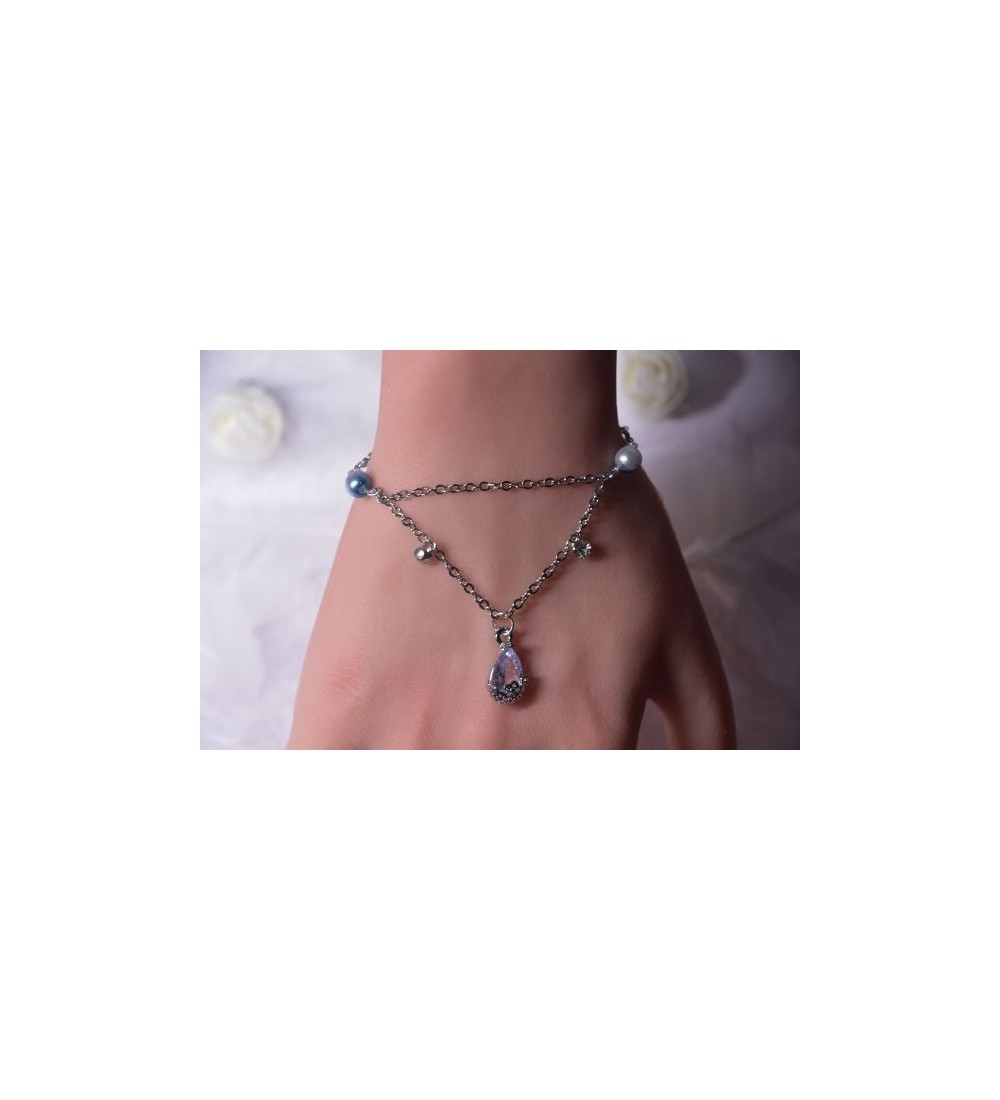 Bracelet double chaîne argenté avec perles et pendentif élégant