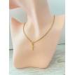 Croix Discrète – Collier plaqué or 24 K en acier inoxydable avec pendentif croix dorée élégante Croix Discrète – Collier plaqué or 24 K en acier inoxydable avec pendentif croix dorée élégante