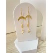 Doubles Lunes – Boucles d’oreilles pendantes dorées et argentées au design céleste Doubles Lunes – Boucles d’oreilles pendantes dorées et argentées au design céleste