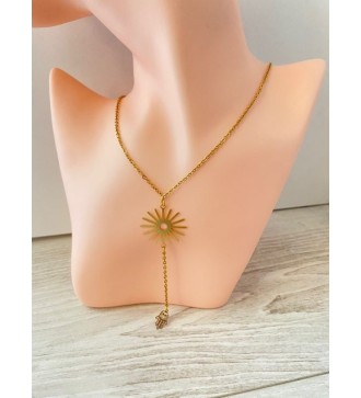Collier en acier inoxydable plaqué or avec pendentif soleil