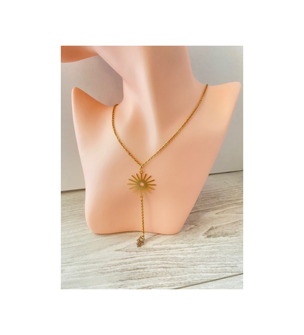 Collier en acier inoxydable plaqué or avec pendentif soleil