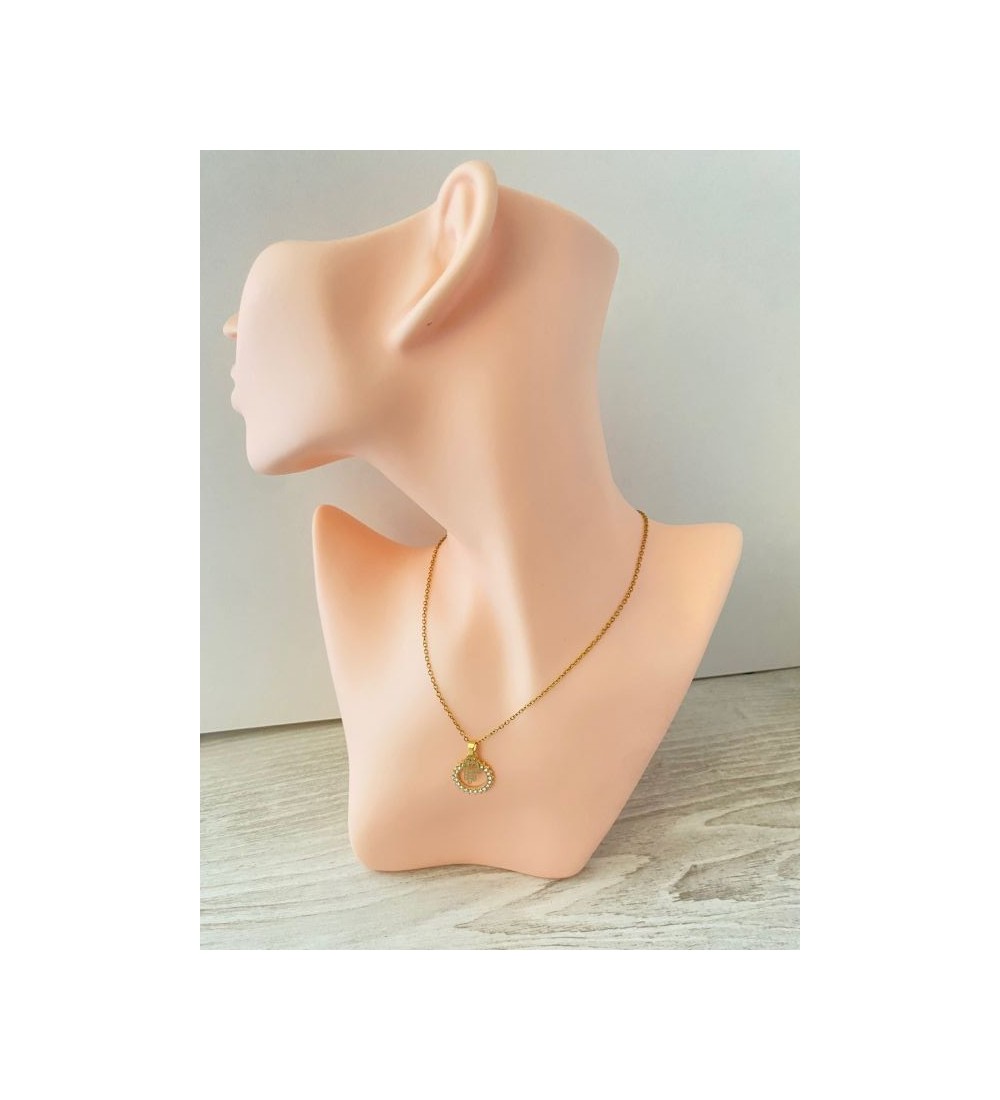 Collier or 24K avec pendentif rond et main de Fatma