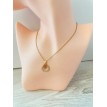 Élégante Fatma – Collier plaqué or 24 K avec pendentif rond en strass et main de Fatma protectrice Élégante Fatma – Collier plaqué or 24 K avec pendentif rond en strass et main de Fatma protectrice