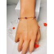 Violine – Bracelet en acier inoxydable plaqué or 24K avec perles violettes et breloques blanches 