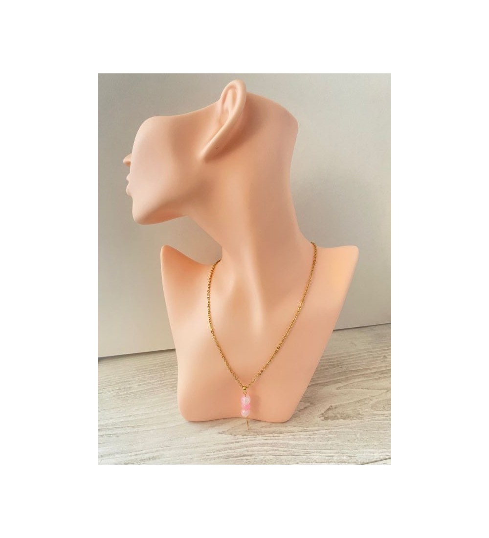 Collier en or 24K avec croix en strass et perles roses