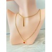 Éclat de Rubis – Collier double chaîne plaqué or 24 K avec pendentif tige et pierre rouge intense Éclat de Rubis – Collier double chaîne plaqué or 24 K avec pendentif tige et pierre rouge intense