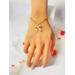 Noeud Blanc – Bracelet plaqué or 24 K avec pendentif nœud élégant, perles et pierre blanche Noeud Blanc – Bracelet plaqué or 24 K avec pendentif nœud élégant, perles et pierre blanche