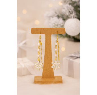 Boucles d’oreilles dorées Minuit Enchanté – charms artisanaux