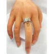 Bague ajustable argent avec pendentif Larme Argenté et pierre rose scintillante Bague ajustable argent avec pendentif Larme Argenté et pierre rose scintillante