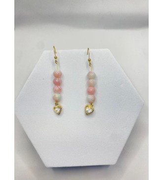 Boucles d'oreilles pendante or , perles blanches tachetées