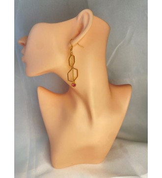 Boucles d'oreilles pendantes en or , octogonales et pierre rose