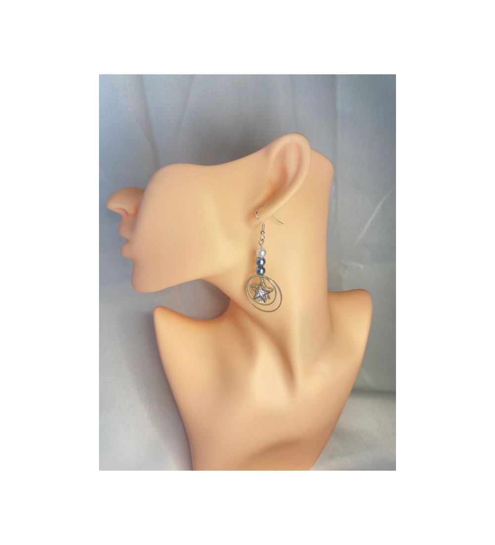 Boucles d'oreilles pendantes argent , perles et étoile
