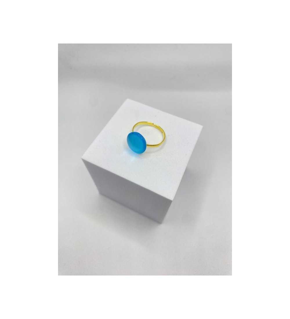 Bague ajustable en acier inoxydable doré avec verre bleu azur
