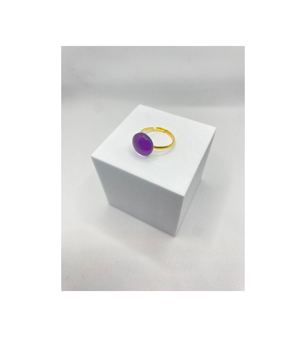 Bague ajustable en acier inoxydable doré avec verre violet