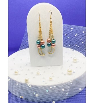 Boucle d'oreilles pendantes dorée , perles cuivre et vert sapin