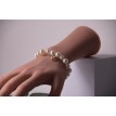Bracelet coeur en Lumière en perles blanches et pendentif doré élégant Bracelet coeur en Lumière en perles blanches et pendentif doré élégant