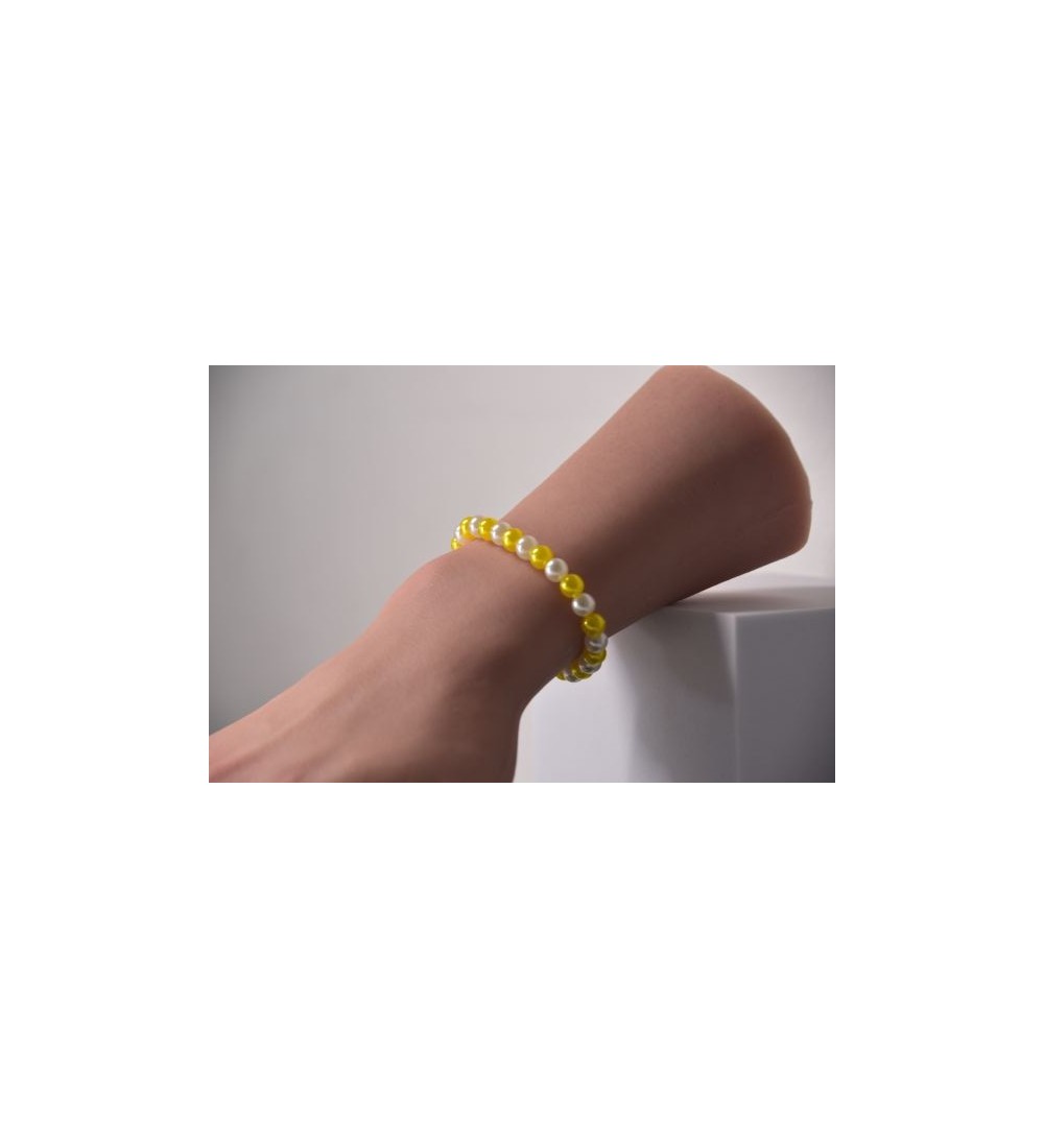 Bracelet en perles jaune citron et blanches , tendance