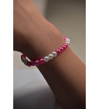 Bracelet en perles roses et blanches , chic et confortable