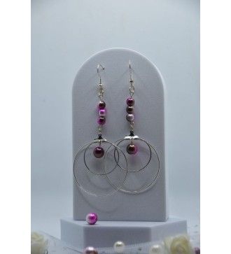 Boucles d'oreilles créoles argent , perles rose violet élégante