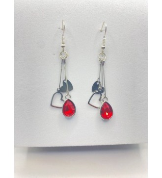 Boucles d'oreilles pendantes cœurs argent et pierre rouge