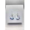 Douce Nuit – Boucles d’oreilles créoles en argent 925 avec perles bleu bicolore Douce Nuit – Boucles d’oreilles créoles en argent 925 avec perles bleu bicolore