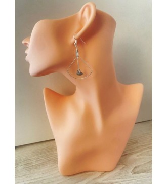 Boucles d'oreilles créoles argentées avec pendentif cœur