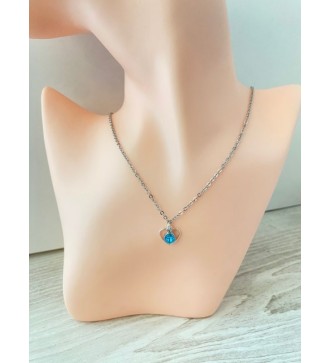 Collier argenté coeur avec pierre turquoise - Elégance unique !