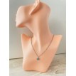 coeur Bleu – Collier argenté avec pendentif cœur et pierre turquoise éclatante  coeur Bleu – Collier argenté avec pendentif cœur et pierre turquoise éclatante
