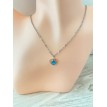 coeur Bleu – Collier argenté avec pendentif cœur et pierre turquoise éclatante  coeur Bleu – Collier argenté avec pendentif cœur et pierre turquoise éclatante