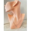 Coeur Brillant – Collier argenté avec pendentif cœur étincelant à strass élégant et raffiné Coeur Brillant – Collier argenté avec pendentif cœur étincelant à strass élégant et raffiné