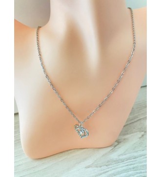 Collier argenté cœur étincelant à strass , chic et glamour