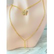 Doubles Chaînes – Collier en acier inoxydable plaqué or 24K avec pendentif papillon en strass  Doubles Chaînes – Collier en acier inoxydable plaqué or 24K avec pendentif papillon en strass