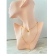 Doubles Chaînes – Collier en acier inoxydable plaqué or 24K avec pendentif papillon en strass  Doubles Chaînes – Collier en acier inoxydable plaqué or 24K avec pendentif papillon en strass
