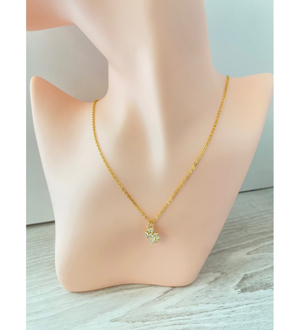 Collier or avec pendentif trèfle doré en strass - élégant