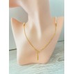 Finesse & Délicatesse – Collier en acier inoxydable plaqué or 24K avec perles blanches Finesse & Délicatesse – Collier en acier inoxydable plaqué or 24K avec perles blanches