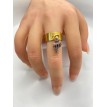 Crustacé – Bague ajustable avec pendentif coquillage violet pailleté pour un style marin élégant  Crustacé – Bague ajustable avec pendentif coquillage violet pailleté pour un style marin élégant