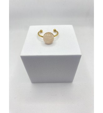 Bague ajustable or avec pendentif quartz blanc