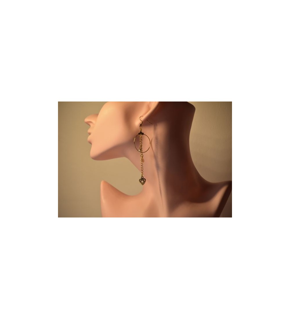 Boucles d'oreilles or : Créole cœur et perle élégante