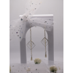 Miroir de l'ame – Boucles d’oreilles pendantes argentées avec pendentif carré Miroir de l'ame – Boucles d’oreilles pendantes argentées avec pendentif carré