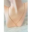 Trésor de Plage – Collier plaqué or 24 K avec perles roses et pendentif étoile de mer pailletée Trésor de Plage – Collier plaqué or 24 K avec perles roses et pendentif étoile de mer pailletée