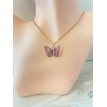 Danse des Papillons – Collier doré avec pendentif papillon et anneau serti de strass étincelants Danse des Papillons – Collier doré avec pendentif papillon et anneau serti de strass étincelants