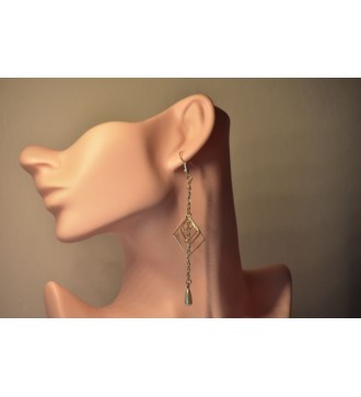 Boucle d'oreilles argent : Carrés moderne et perle goutte