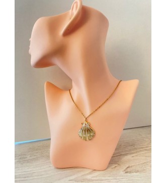 Collier or en acier inoxydable avec pendentif coquillage