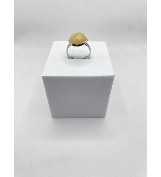 Bague ajustable en pierre jaune opaque sur argent